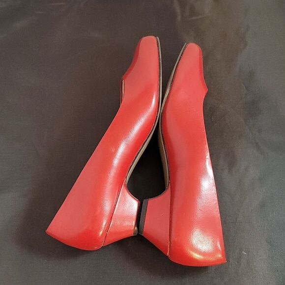 BRAND NEW SOFFT STYLE  ROUND TOE BLOCK KITTEN HEEL PUMP - Picture 7 of 16